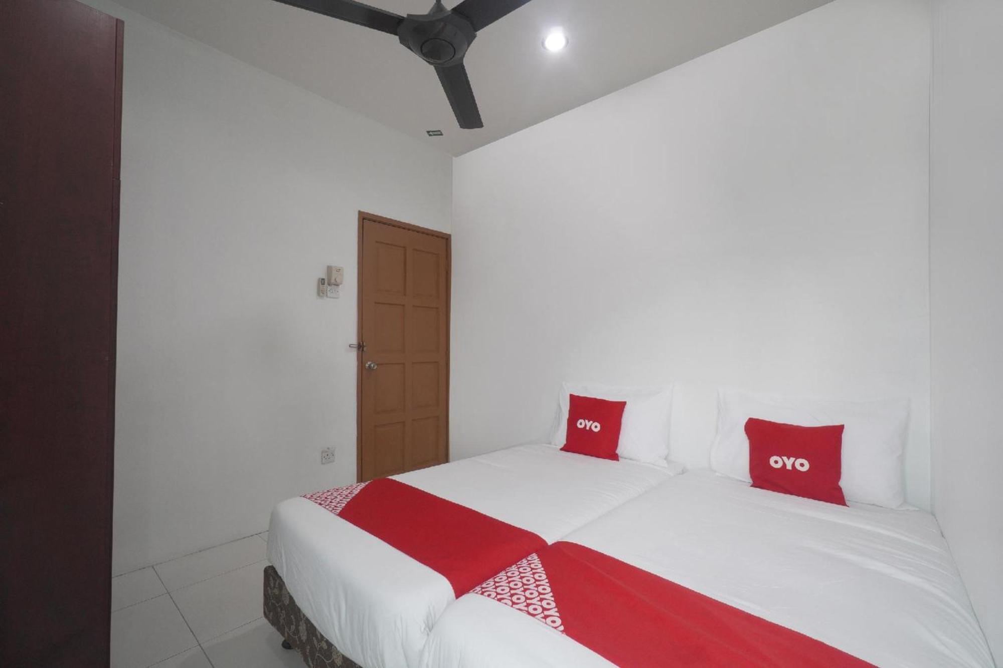 Oyo 91089 Motel Fasa 2B Seri Manjung Exterior photo